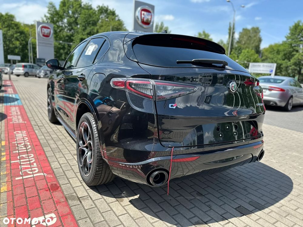 Alfa Romeo Stelvio 2.0 Turbo Veloce Q4 - 3