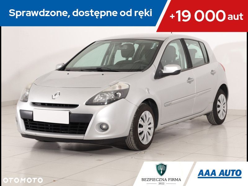 Renault Clio - 1