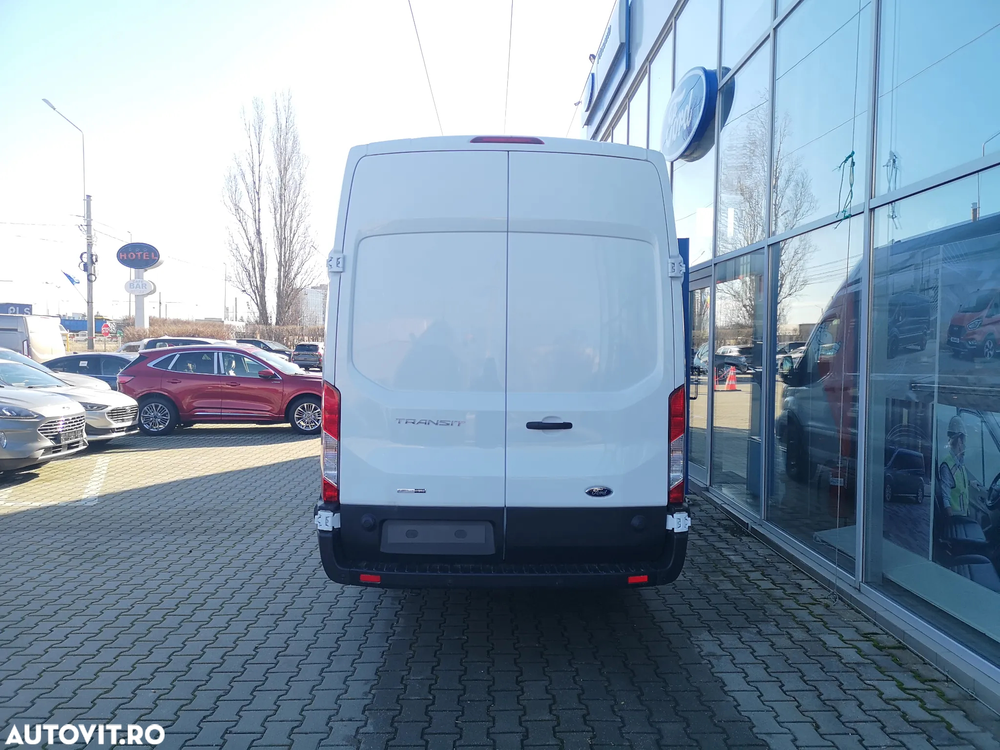 Ford TRANSIT VAN L4H3 - 4