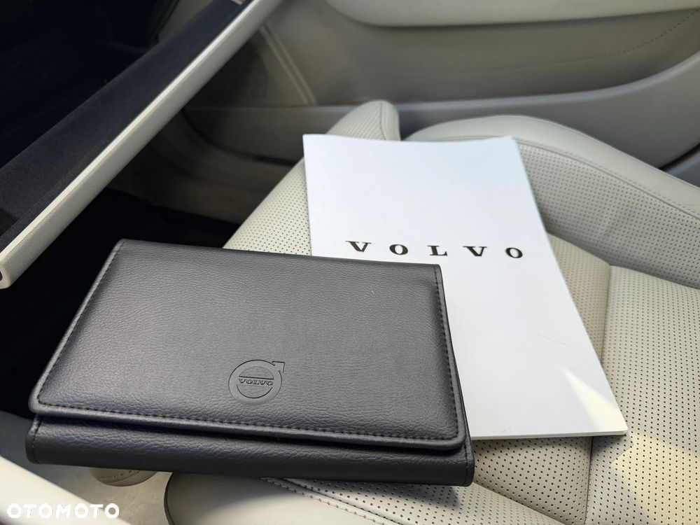 Volvo V90 D5 AWD Inscription - 23