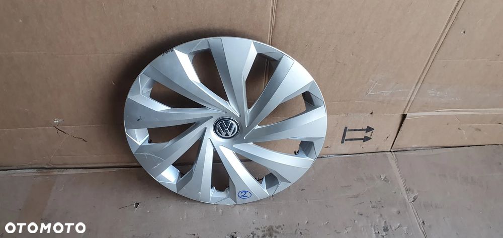 Dekielek kołpak kapsel 15" VW Polo VI 2G0601147A - 1