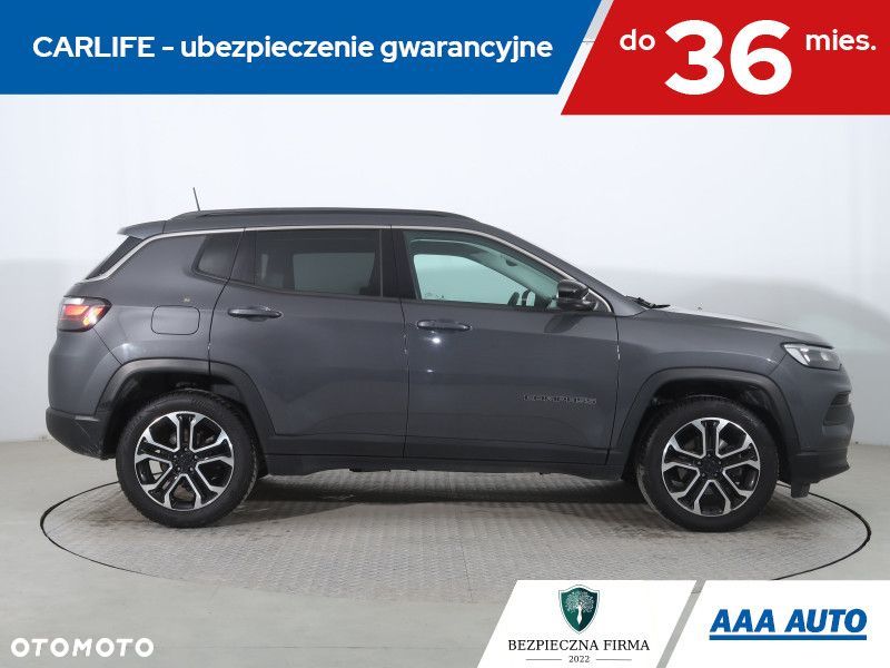 Jeep Compass - 8