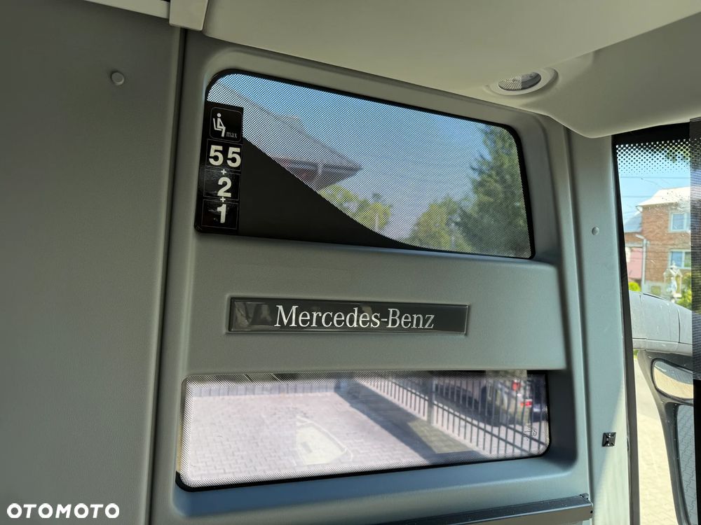 Mercedes-Benz Tourismo RHD M - 23