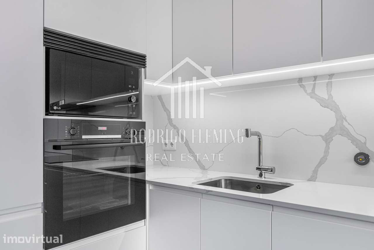 Apartamento T1 – Centro de Canelas - Grande imagem: 4/26