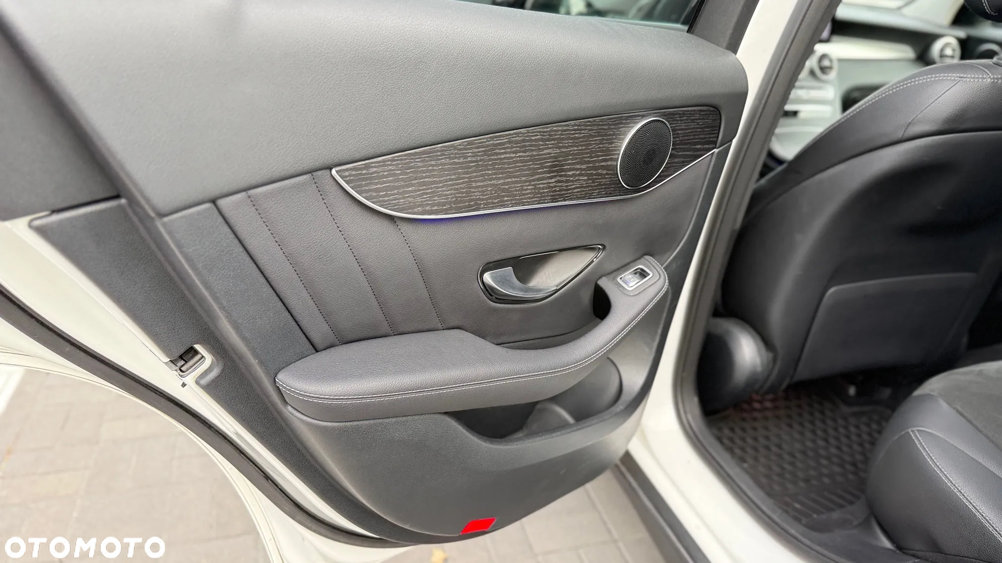 Mercedes-Benz GLC 200 d 4-Matic Business Edition - 10