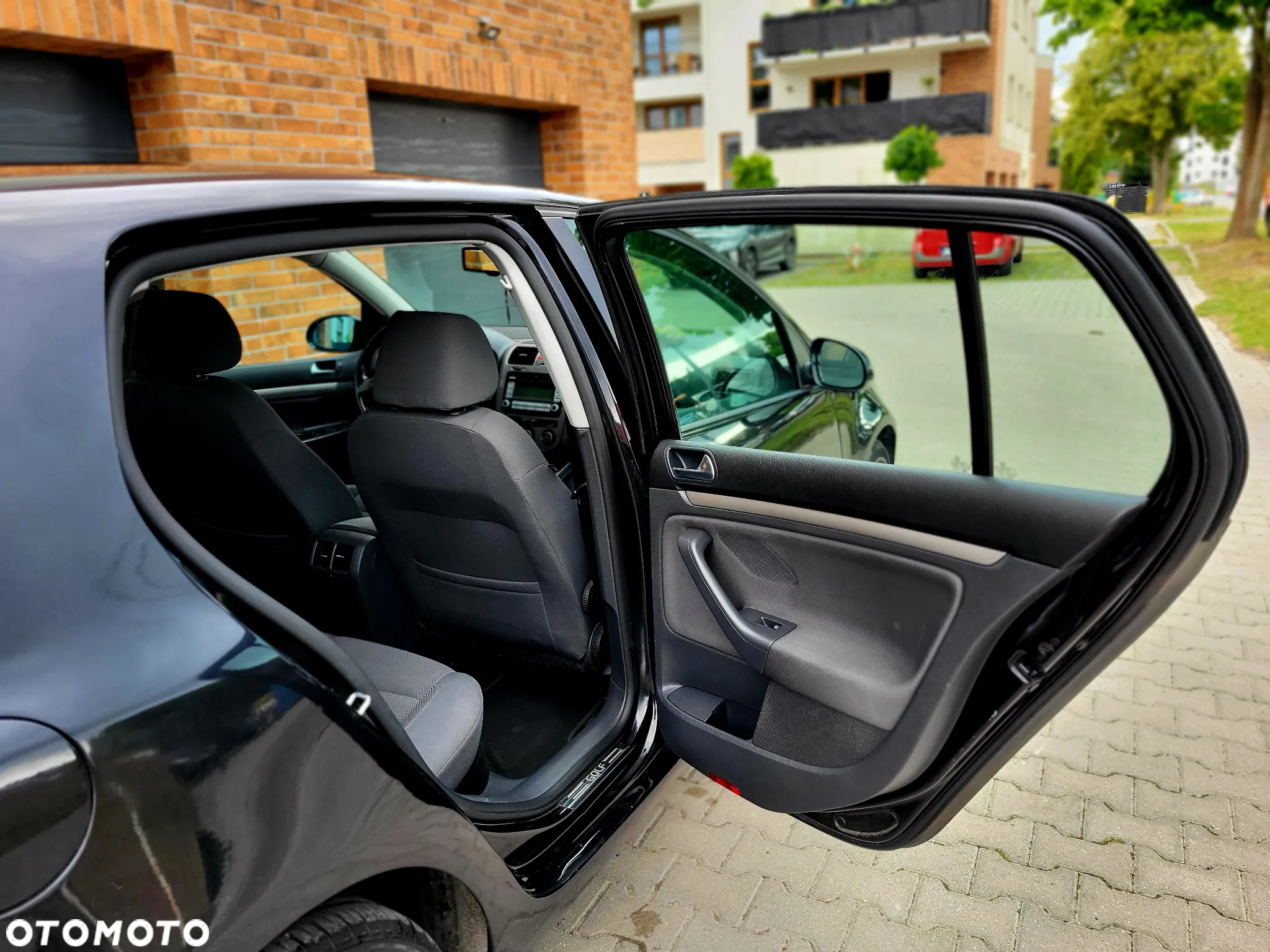 Volkswagen Golf - 15