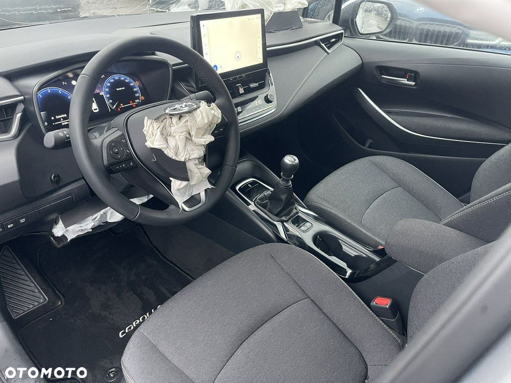Toyota Corolla 1.5 Comfort - 6