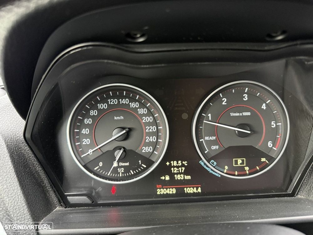 BMW 125 dA Pack M - 27