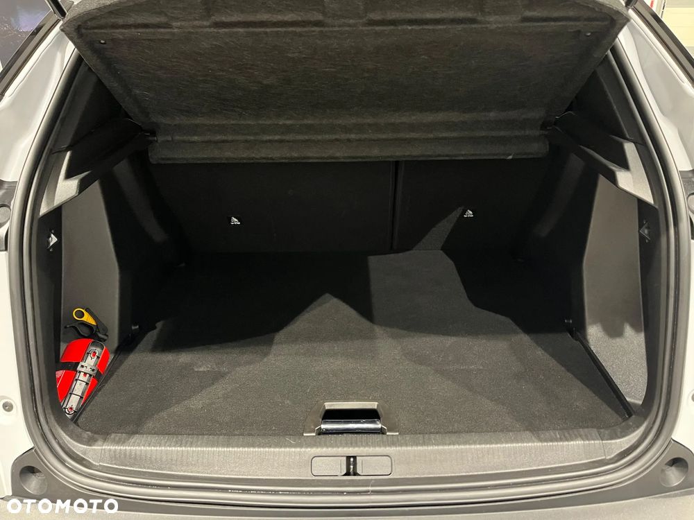 Peugeot 2008 1.2 PureTech Allure S&S EAT8 - 8