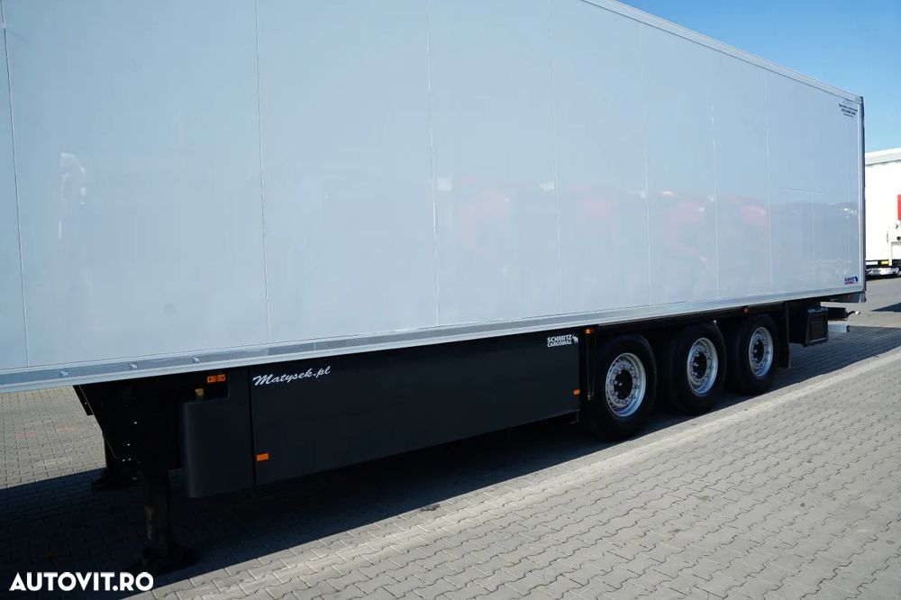 Schmitz Cargobull / REFRIGERAT / CU CÂRLIG / THERMO KING SLXI 400 / TRANSPALET / AXĂ DE RIDICARE / - 10