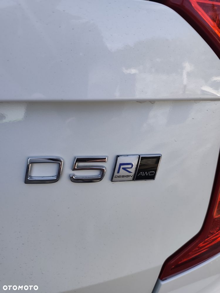 Volvo XC 90 D5 AWD Geartronic RDesign - 11