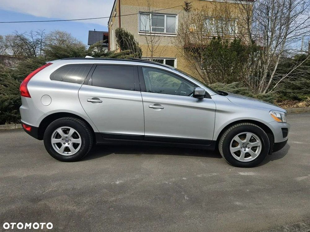 Volvo XC 60 D3 Momentum - 2