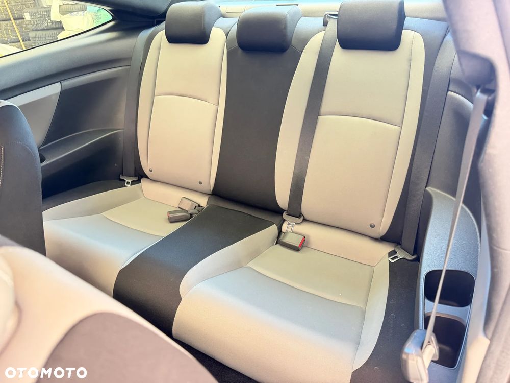 Honda Civic 1.5 i-VTEC Turbo CVT Elegance - 8