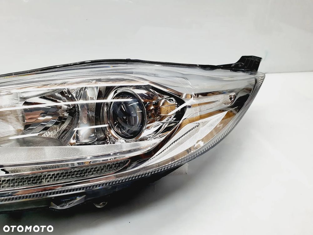 LAMPA PRZOD LEWA FORD FIESTA MK7 VII ZWYKŁA + LED C1BB-13W030-CF ORYG EU!!! - 2
