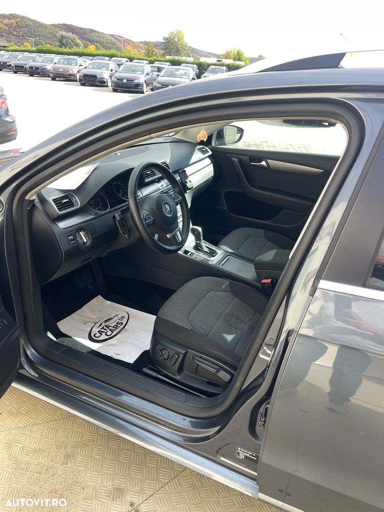 Volkswagen Passat 2.0 TDI BlueMotion Tehnology DSG Comfortline - 30