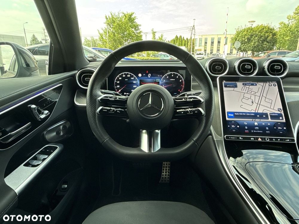 Mercedes-Benz GLC - 11