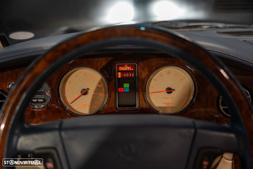 Bentley Arnage Red Label - 17