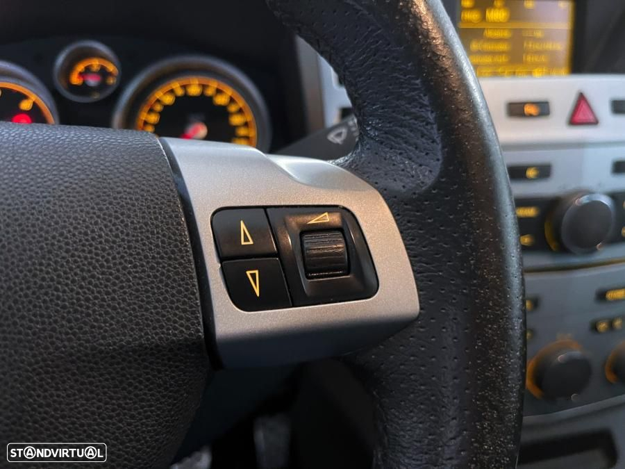 Opel Zafira 1.9 CDTi Cosmo - 10