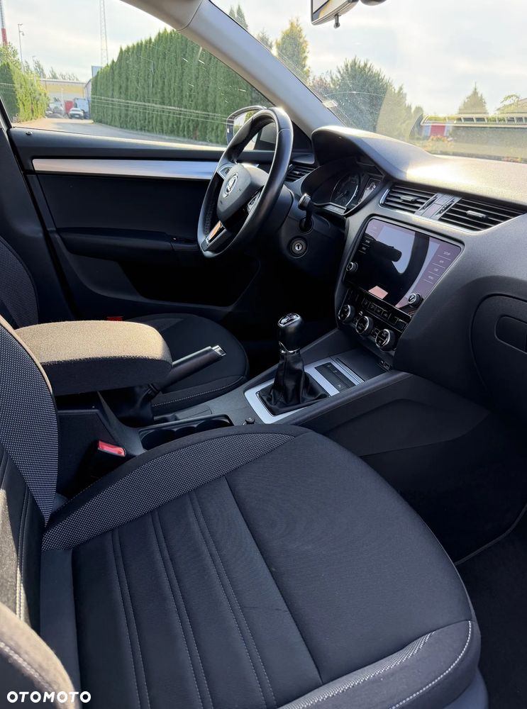 Skoda Octavia 1.5 TSI GPF ACT Ambition - 11