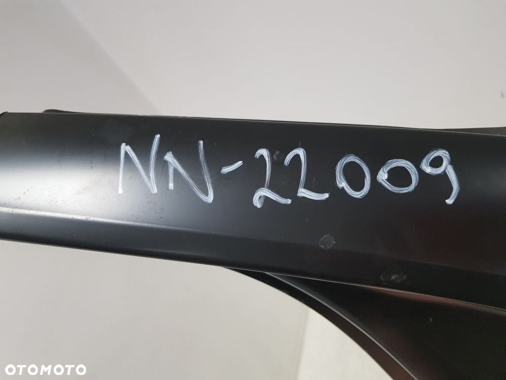 NOWY PRAWY PRZEDNI PRÓG SŁUPEK AUDI A1 II 2 82G810102 PRAWA PRZÓD - 6