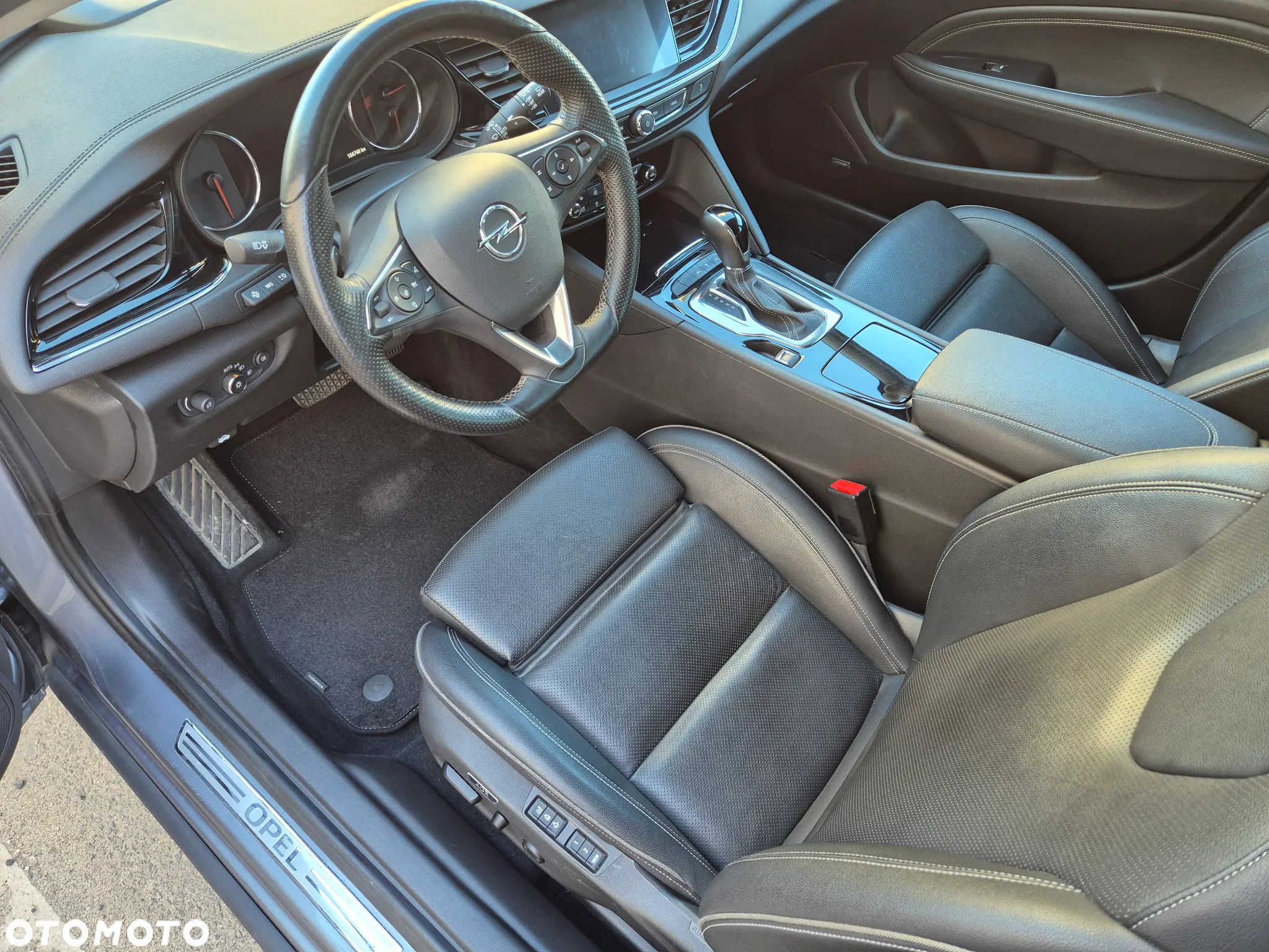 Opel Insignia 2.0 CDTI Executive - 1