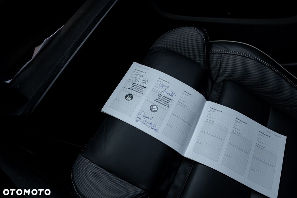 Volvo V60 B5 B R-Design - 38