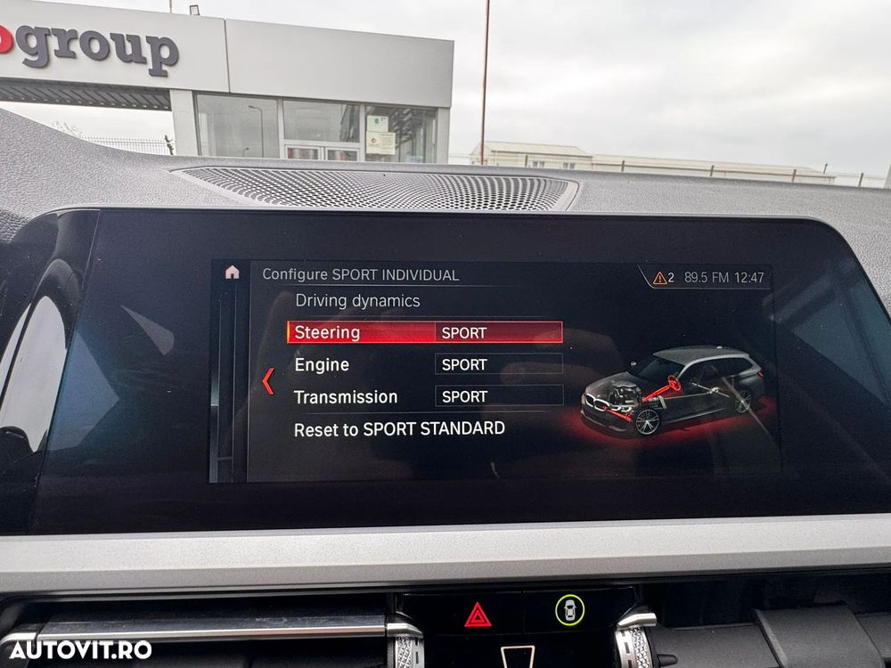 BMW Seria 3 320d xDrive AT - 32