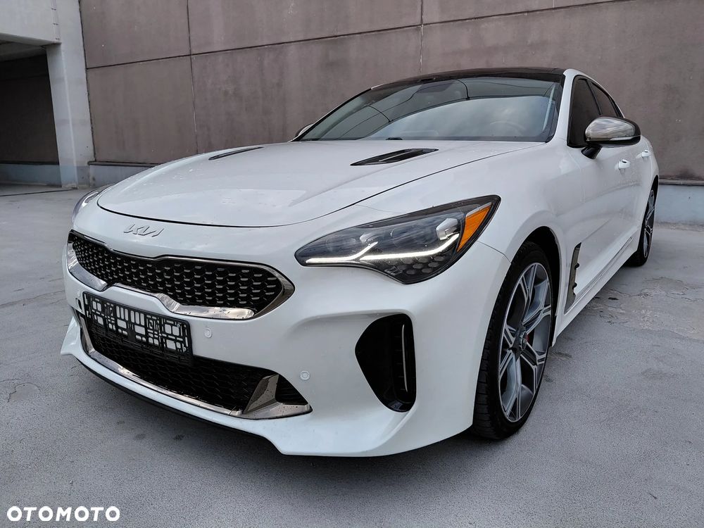 Kia Stinger 3.3 T-GDI AWD GT - 29