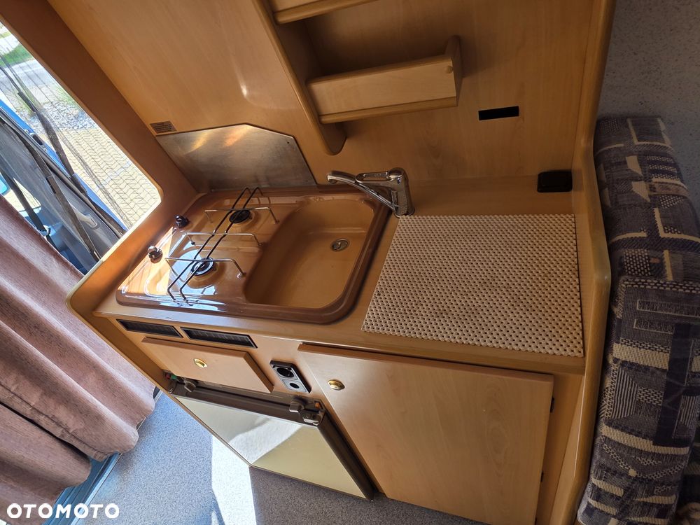 Mercedes-Benz Sprinter - 26