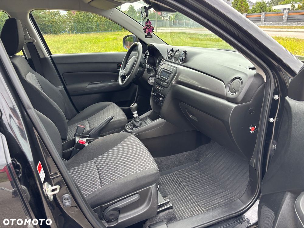 Suzuki Vitara 1.4 Boosterjet Premium 2WD - 9