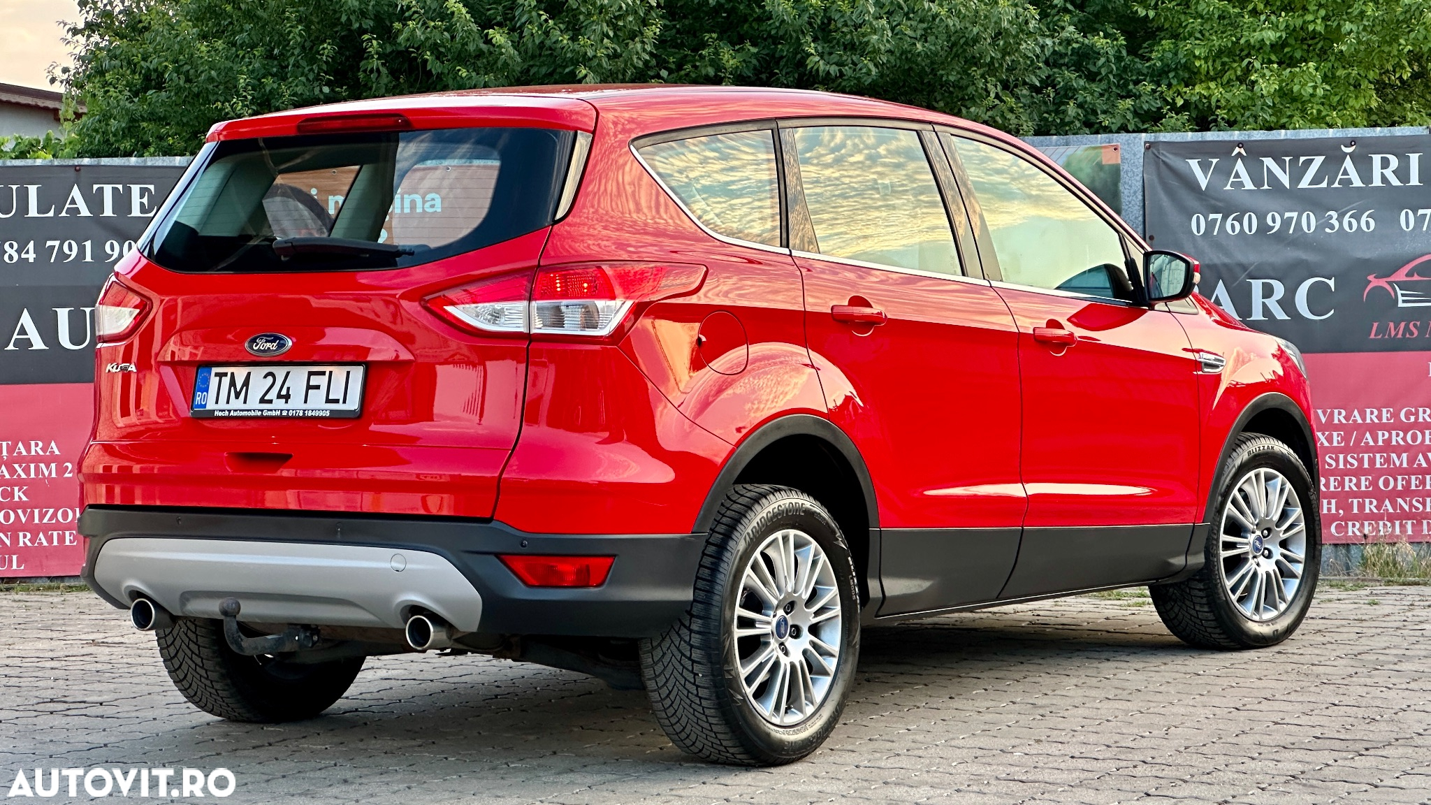 Ford Kuga - 4