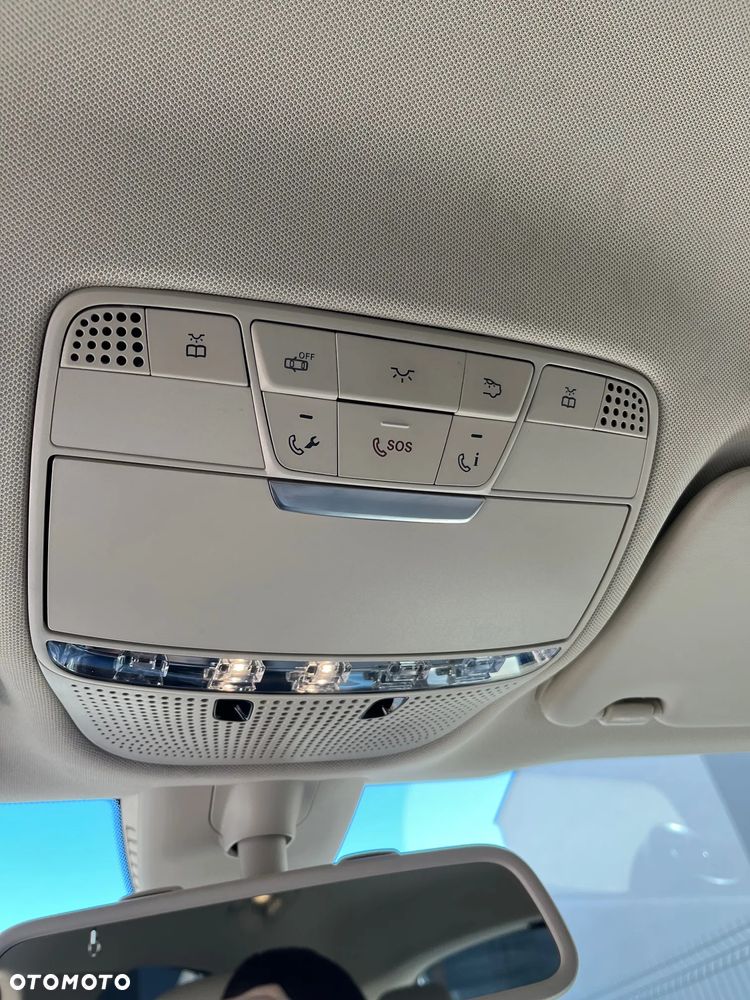 Mercedes-Benz GLC - 23