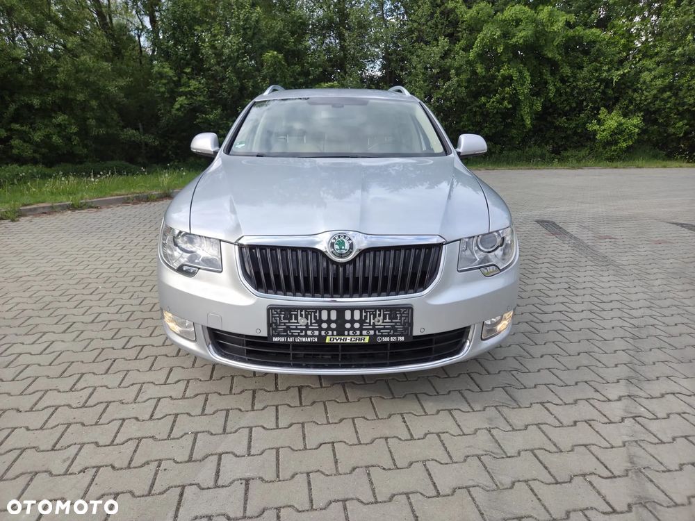 Skoda Superb 1.8 TSI DSG Exclusive - 10