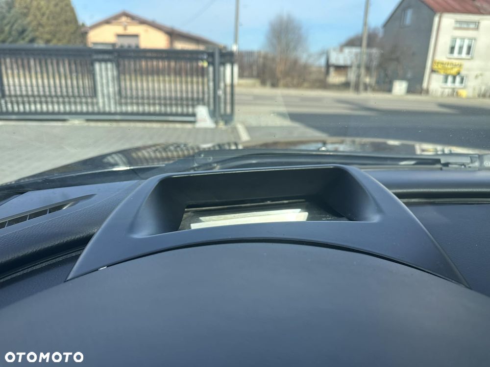 BMW Seria 6 650 i - 15