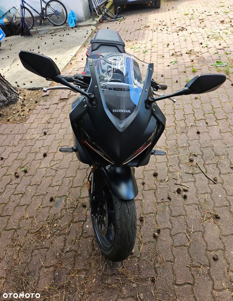Honda CBR - 5