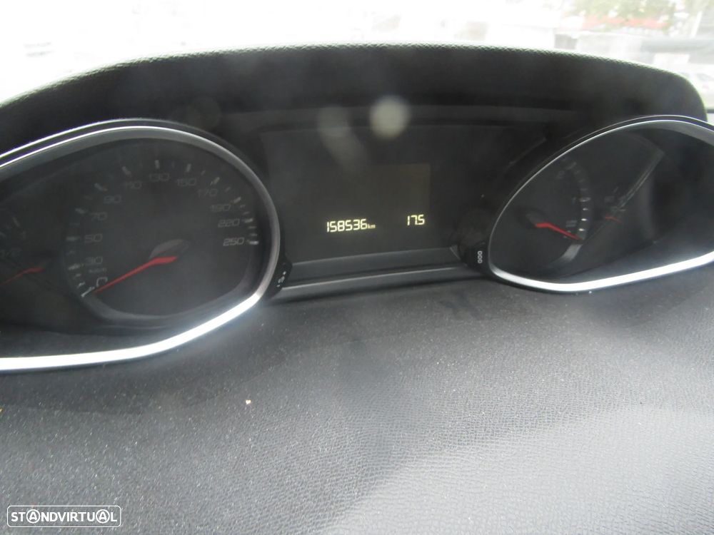 Peugeot 308 SW - 4