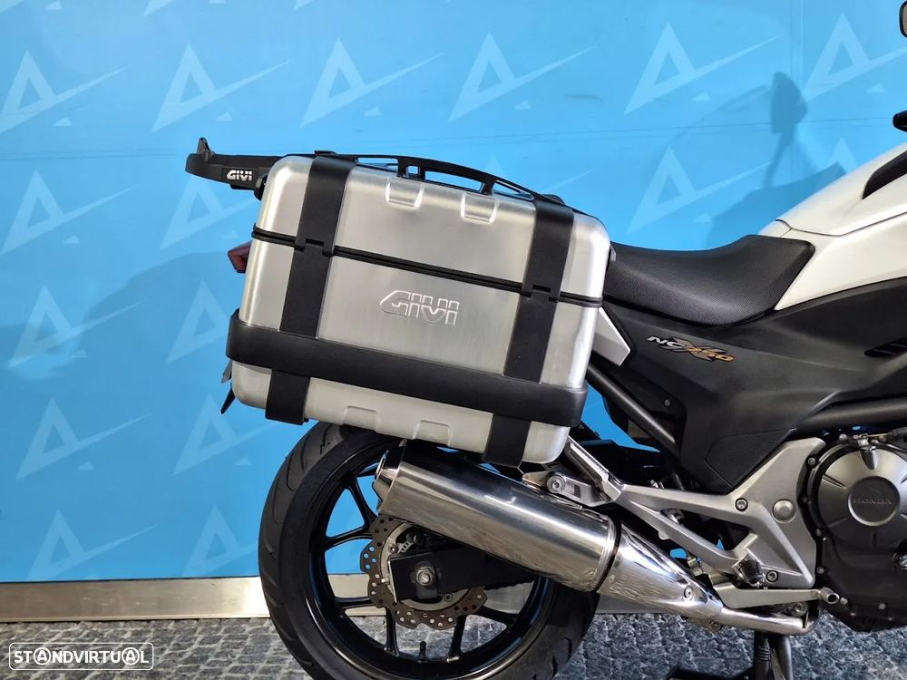 Honda NC750X - 4