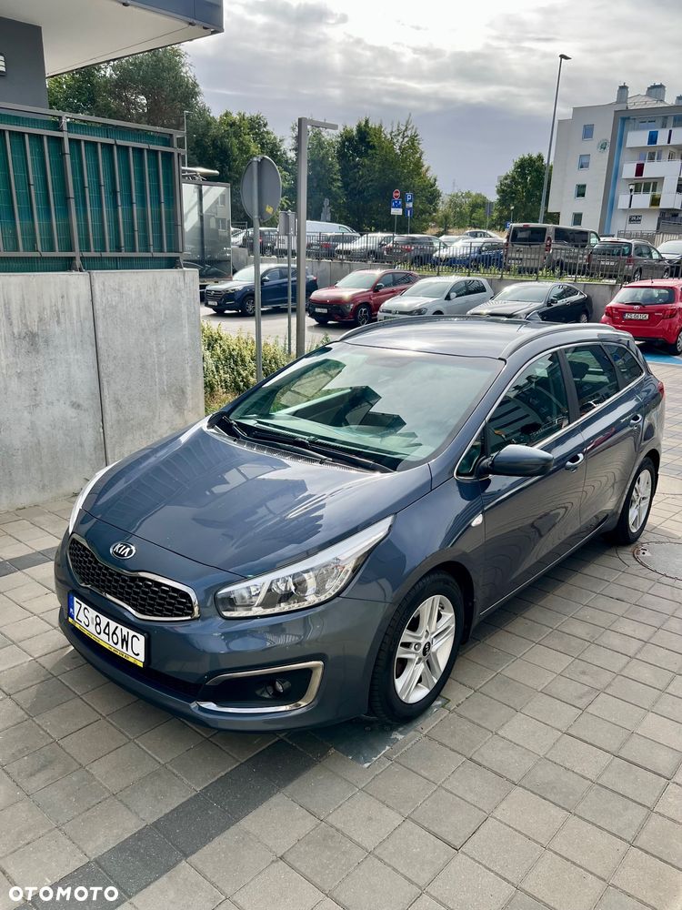 Kia Ceed 1.6 CRDi M - 11
