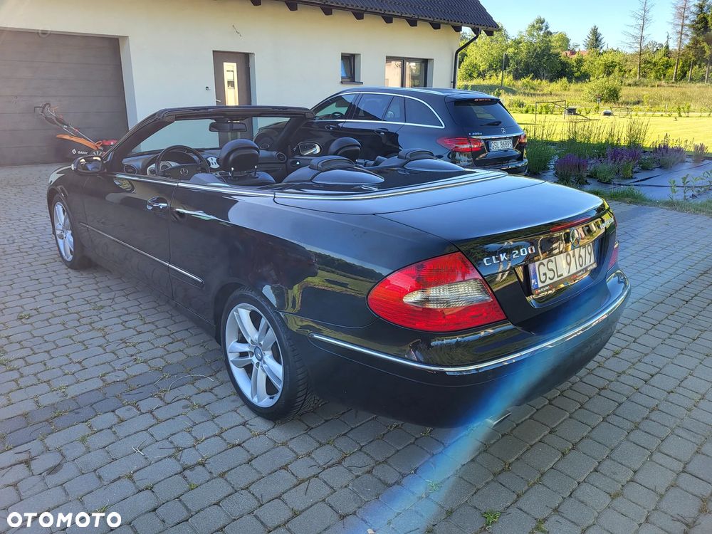 Mercedes-Benz CLK - 17