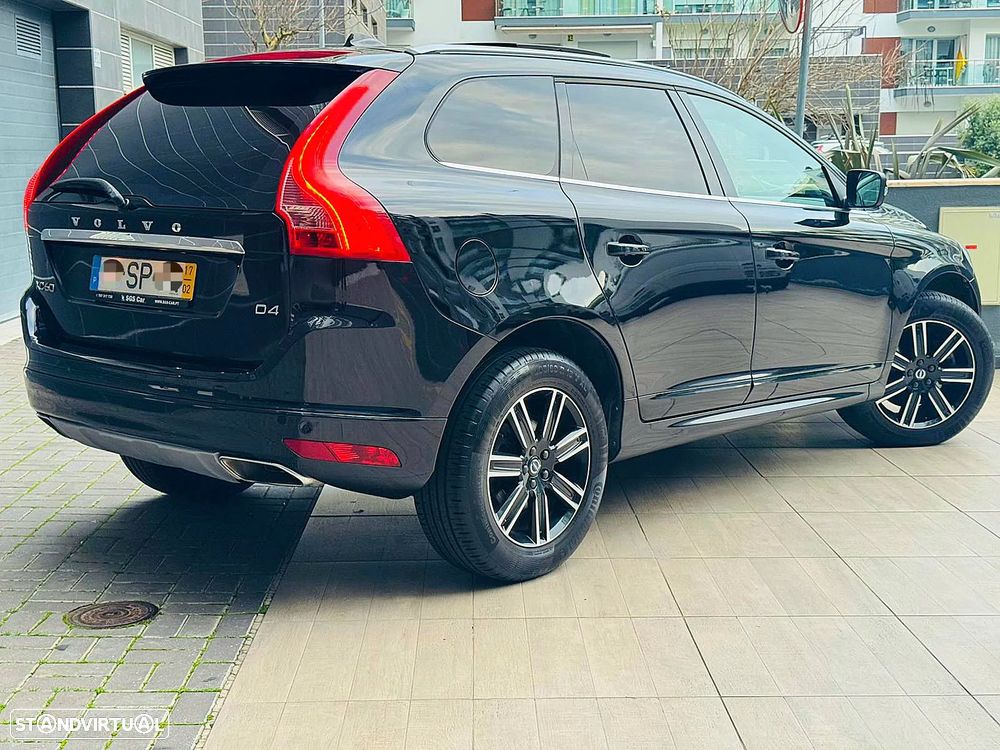 Volvo XC 60 2.0 D4 R-Design AWD Geartronic - 21