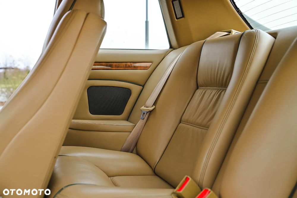 Jaguar XJS - 38