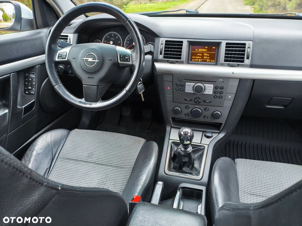 Opel Vectra 1.9 CDTI Sport / GTS - 7