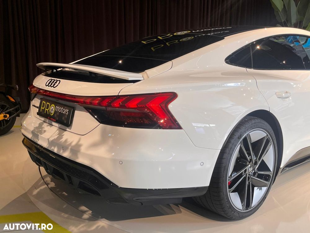 Audi e-tron GT - 6
