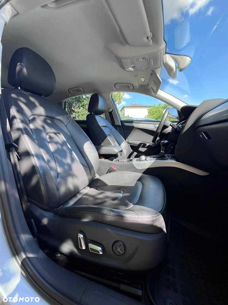 Audi A4 Limousine - 6