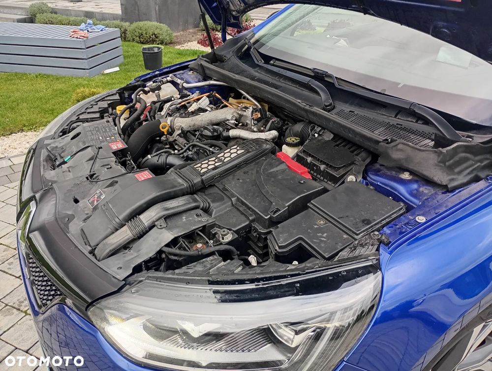 Renault Megane ENERGY TCe 205 EDC GT - 40