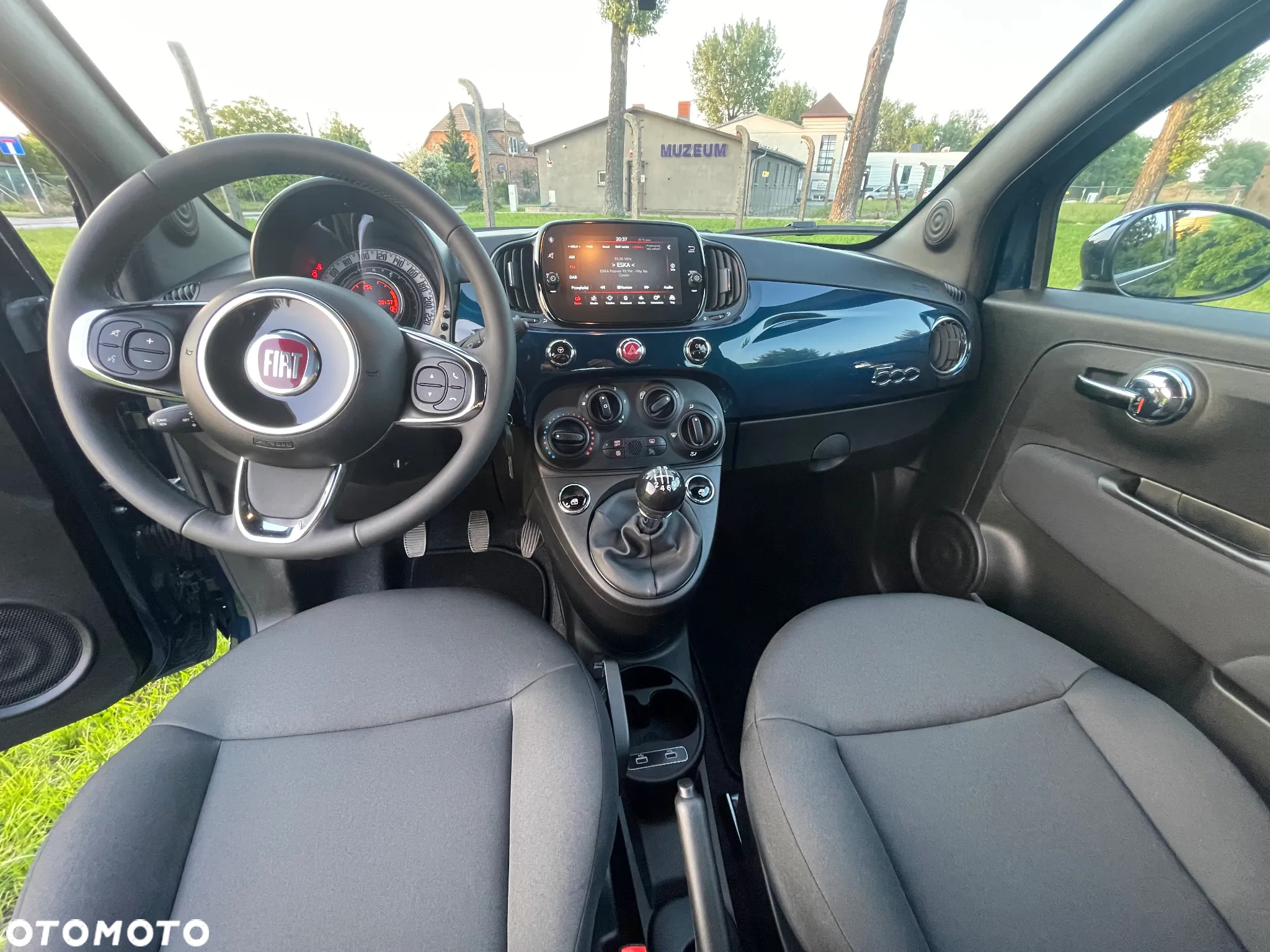 Fiat 500 1.0 Hybrid - 12