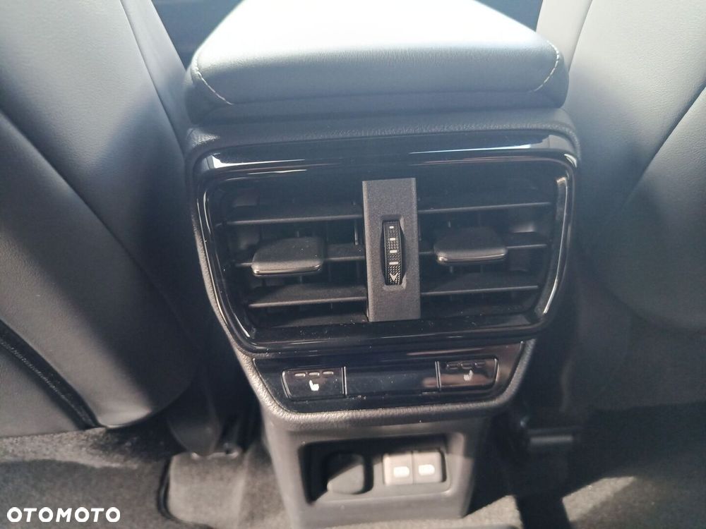 Lexus NX - 23