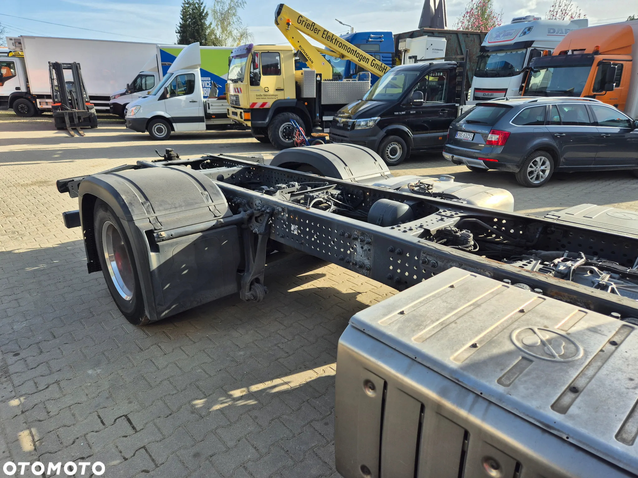 Mercedes-Benz Antos 1843 Euro 6/ Rama do zabudowy 4x2 / Niski/ Dzienny/  Beczka/ Beczkowóz/ Asenizacyjny/ Cysterna/ Wuko/ Hakowiec/ HDS/ Wywrotka/ Specjalny/ Sprowadzony z Niemiec ! - 4