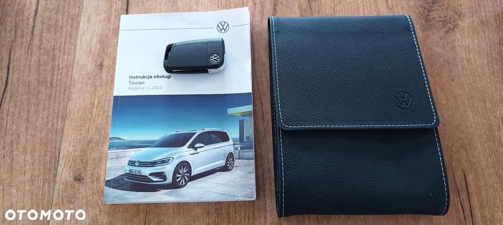 Volkswagen Touran - 29