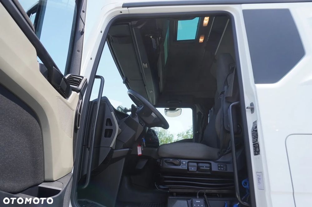 MAN TGX 26.470 / 2022 / Chłodnia Krone 40 EPAL Multitemperatura Dopplestock / Carrier Supra 950 MT - 18